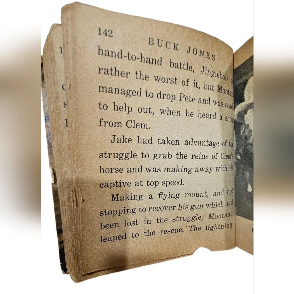 Very Vintage -1935 Universal Buck Jones Roaring West Little Adventure Book - Picture 8 of 12